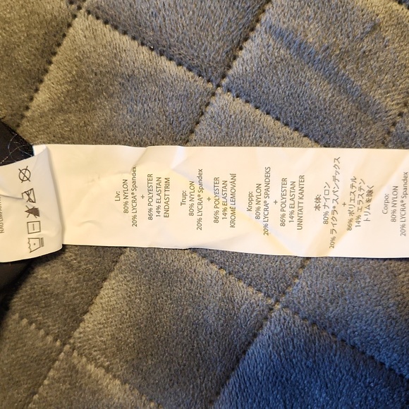 Zoot sleeveless top ☆ Small ☆ Black & Neon green. Mesh, pockets Cycling top New - Picture 8 of 16